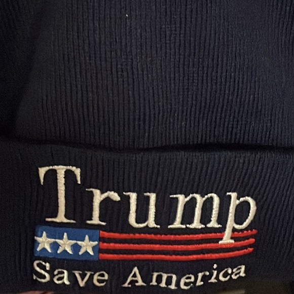Trump 2024 Beanie - Picture 1 of 7